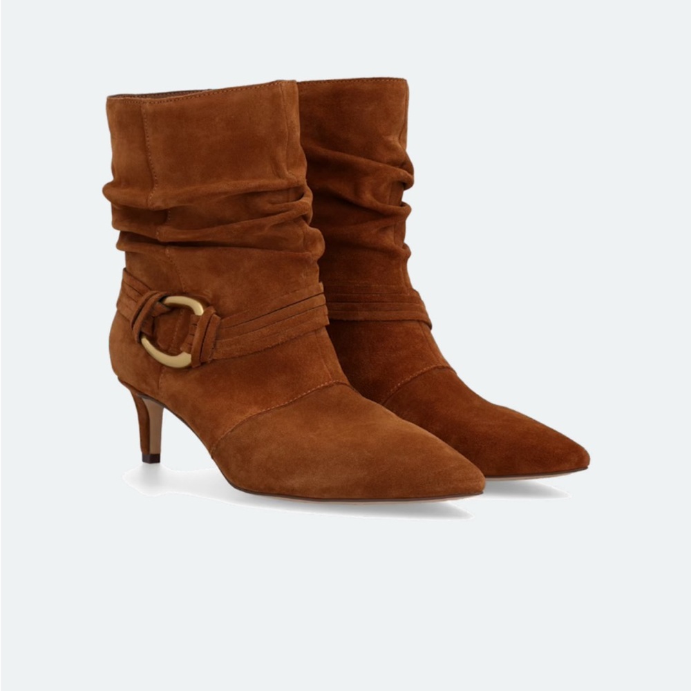 Vince Camuto Suede Kirpa Bootie (worn only once)
Gorgeous in person!!